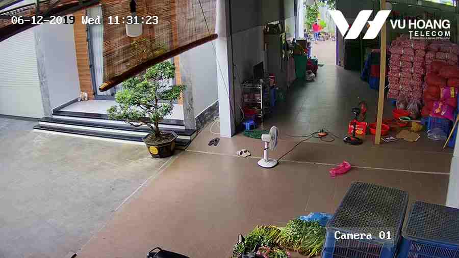 Lắp đặt camera HIKVISION HD1080P có tích hợp Mic ngoài trời