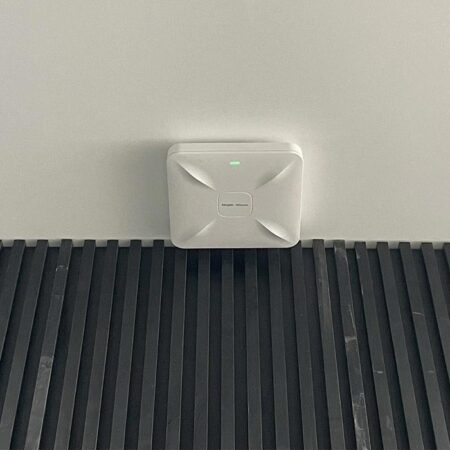 bo-phat-wifi-op-tran-hoac-gan-tuong-ruijie-reyee-rg-rap2200e-2.jpg