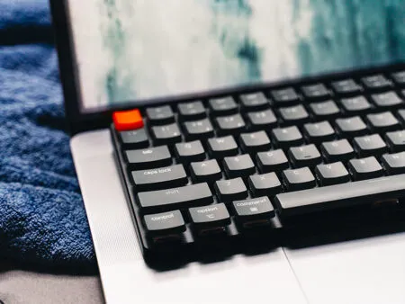 4e513483a5526ffffe0bbfae36bc5f7c 1