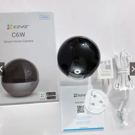 camera-ip-wifi-4mp-ezviz-c6w-gia-re.jpg
