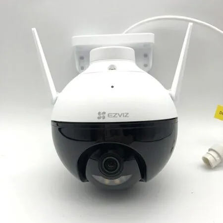 camera-ip-wifi-quay-quet-ezviz-c8w-4mp-3.jpg