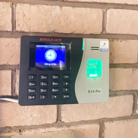may-cham-cong-van-tay-the-cam-ung-ronald-jack-k14-pro-3.jpg