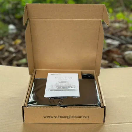 vuhoangtelecom-switch-mang-6-cong-scodeno-s200-6gp-s-mac-1.jpg