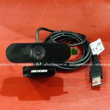 webcam-hd1080p-hikvision-ds-u320-7.jpg
